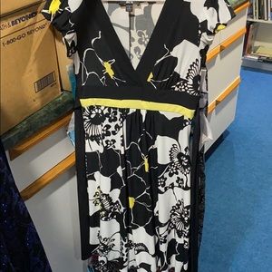 Women’s tie back dress